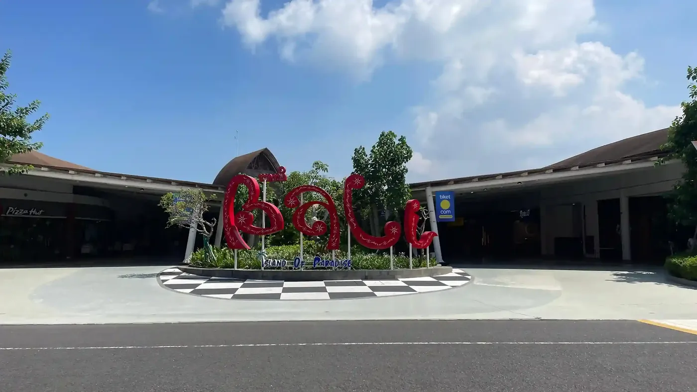 The BALI landmark sign in front of the Ngurah Rai terminal